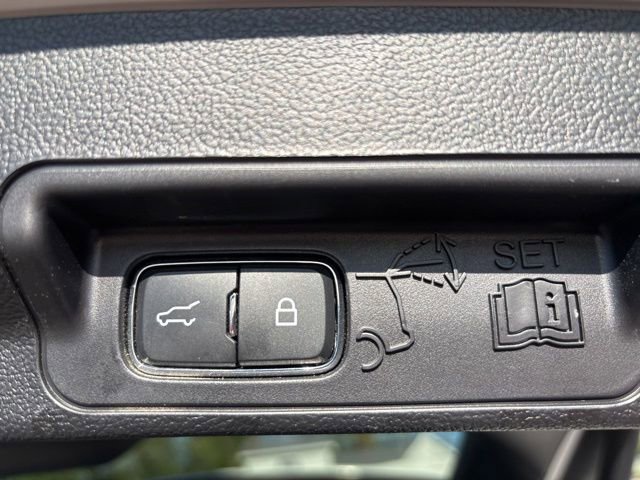 Certified 2022 Ford Explorer ST w/ Equipment Group 401A AWD/4WD image 19