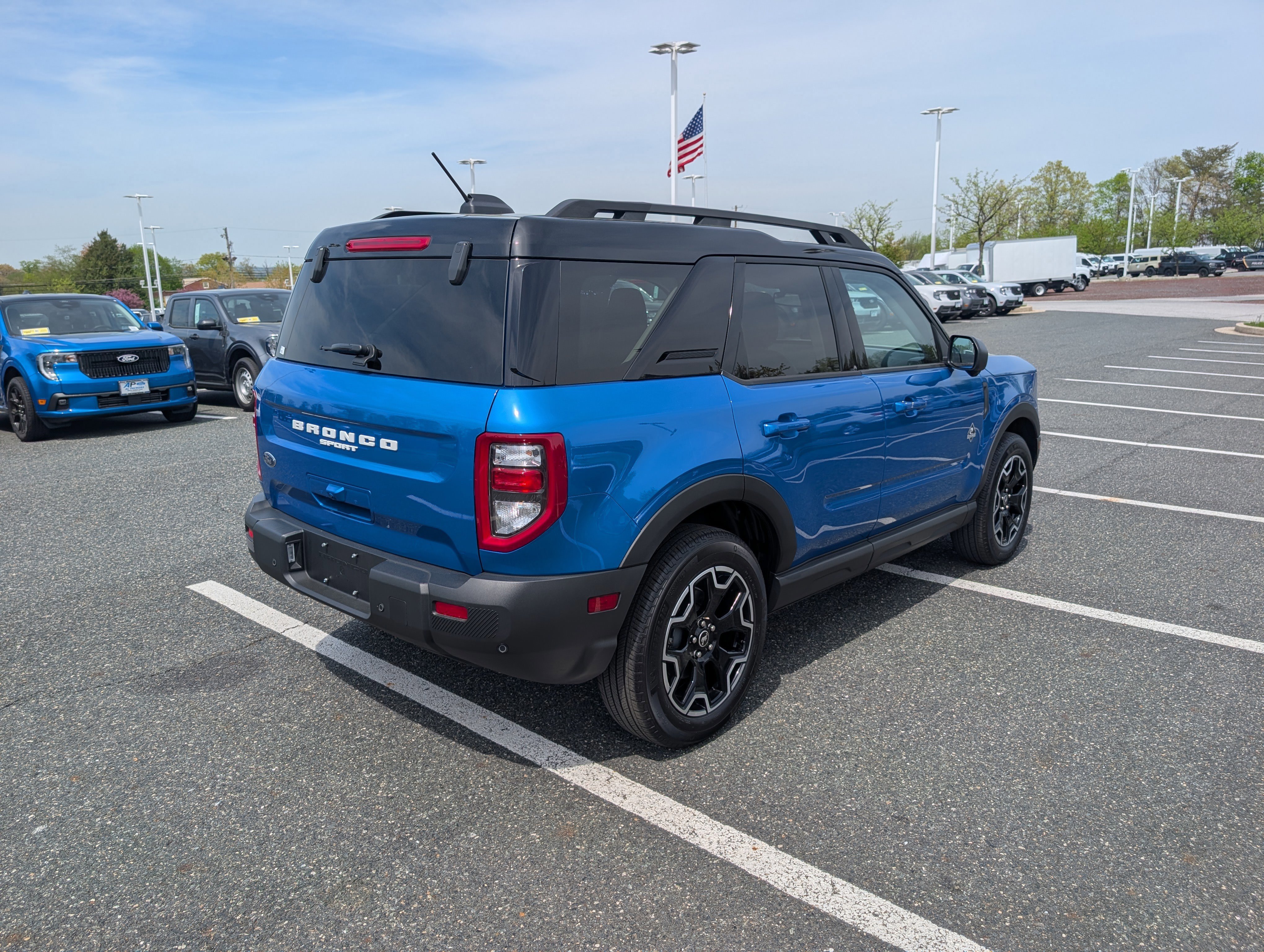 Certified 2025 Ford Bronco Sport Outer Banks w/ Outer Banks Tech Package+ image 5