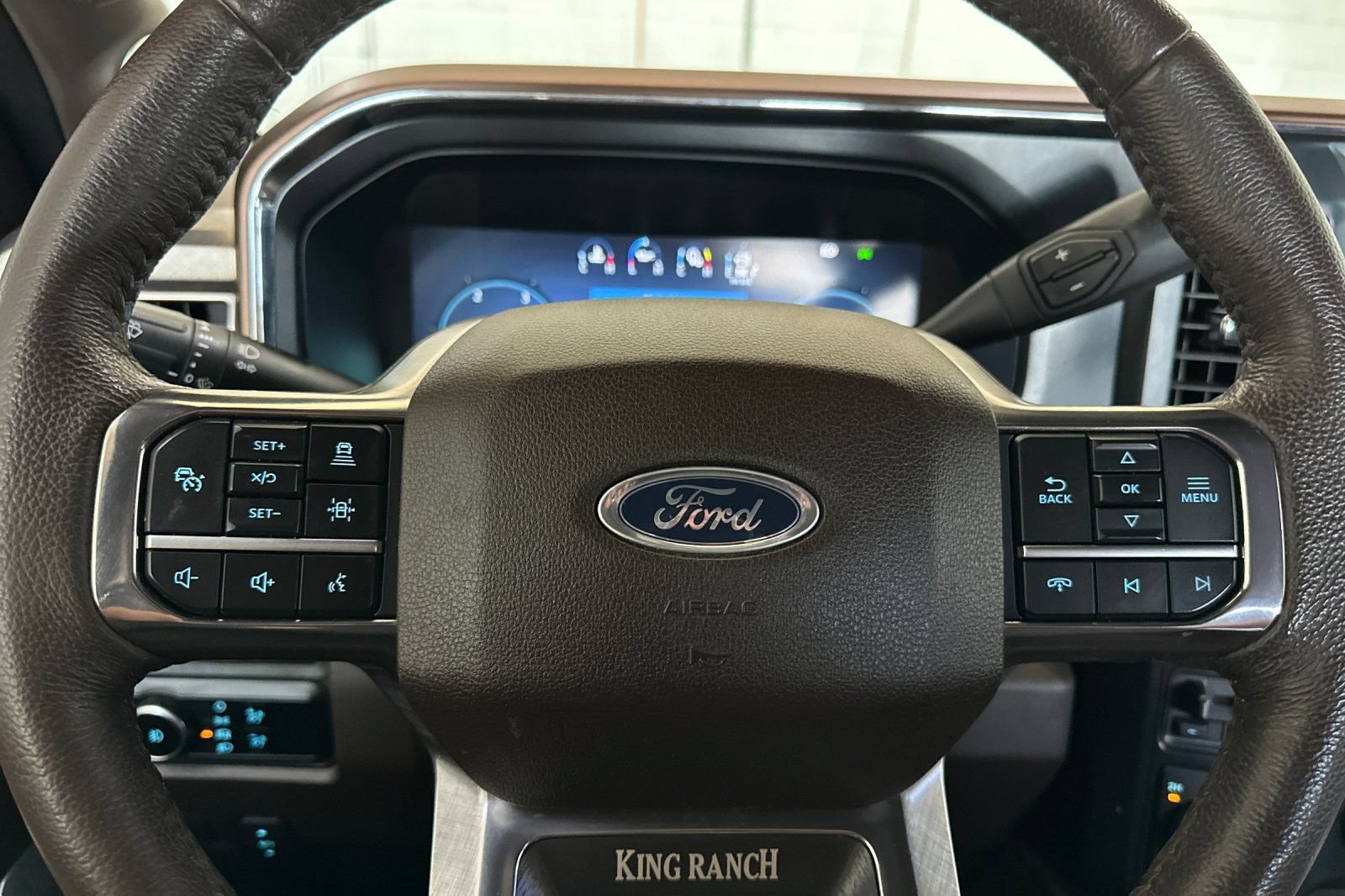Certified 2023 Ford F350 King Ranch w/ Chrome Package AWD/4WD image 24