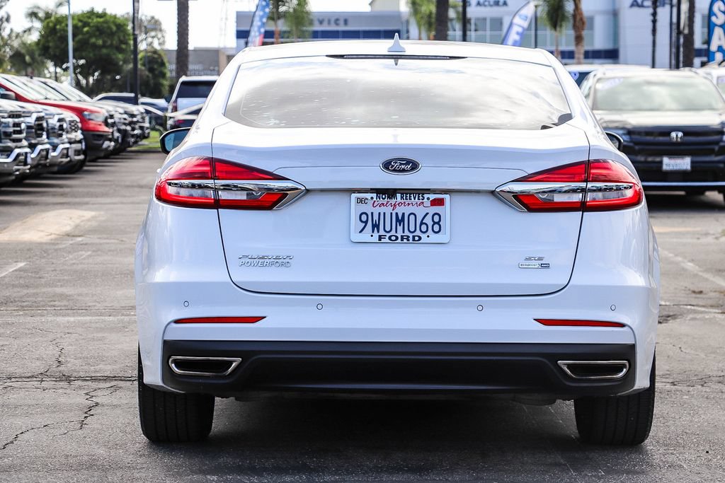 Certified 2020 Ford Fusion SE AWD/4WD image 8