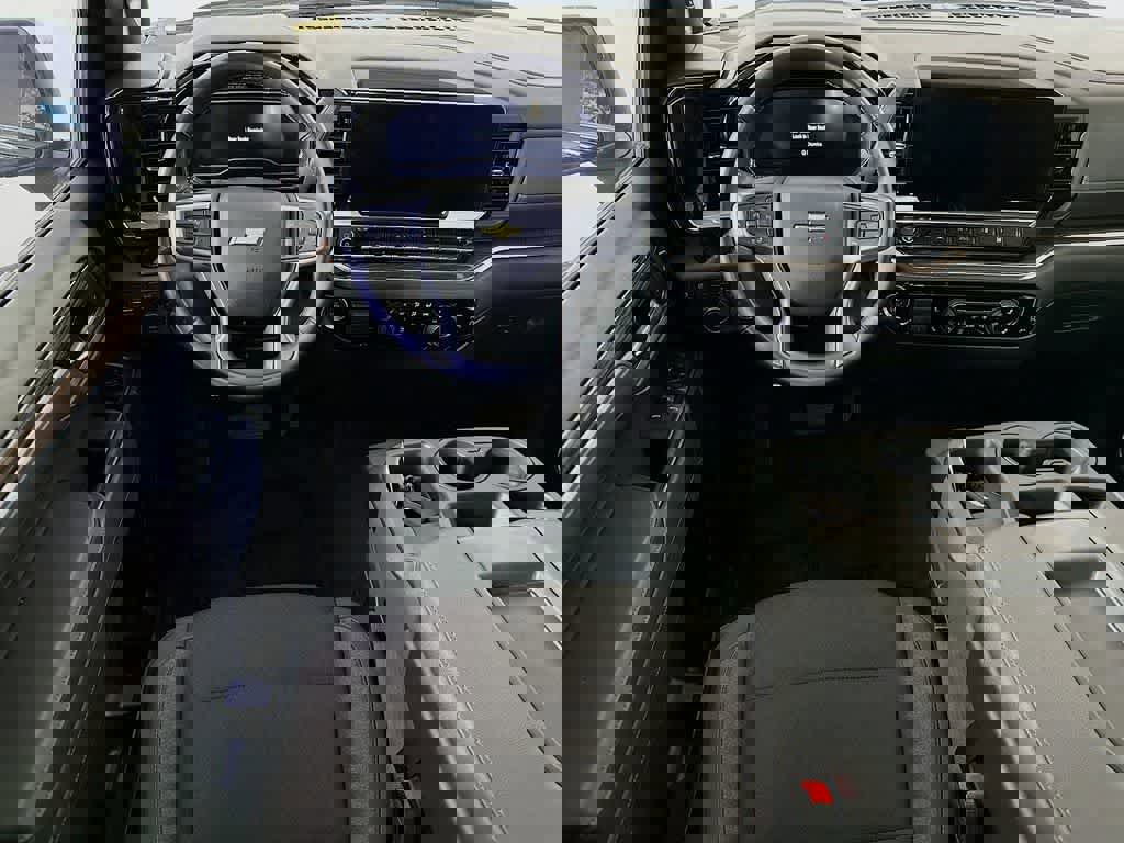 Used 2025 Chevrolet Silverado 1500 LT image 10