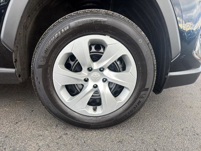 Used 2025 Toyota RAV4 LE image 10