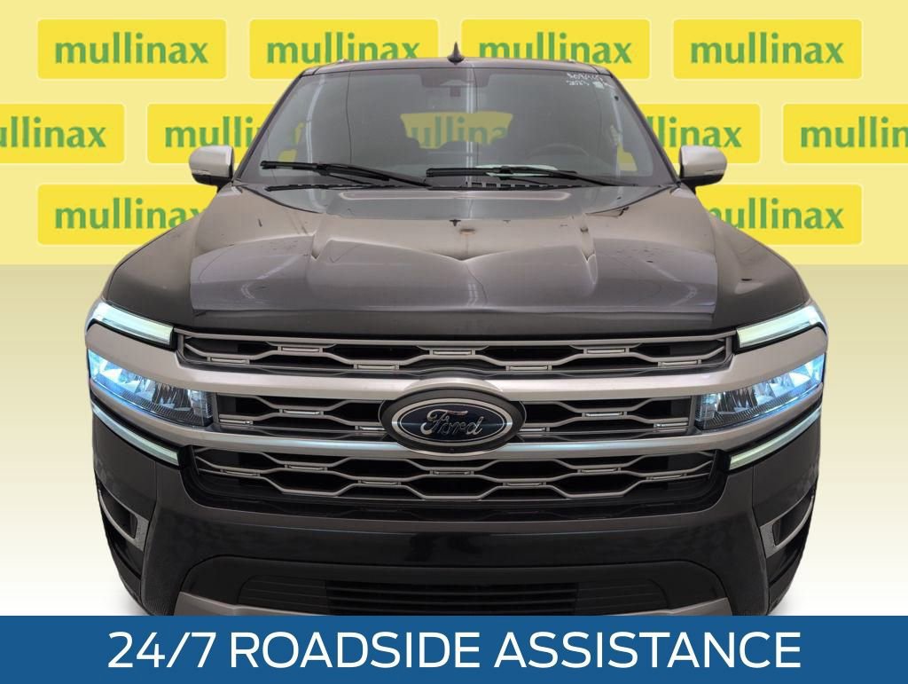 Certified 2023 Ford Expedition Platinum image 8
