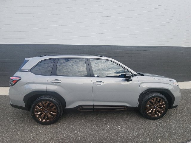 Used 2025 Subaru Forester Sport AWD/4WD image 7