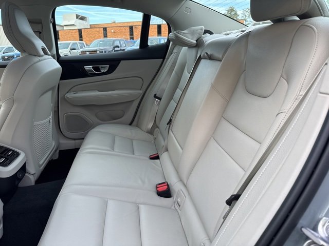 Used 2024 Volvo S60 B5 Ultimate w/ Climate Package image 20