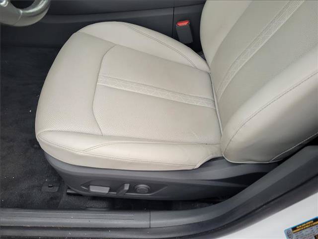 Used 2023 Hyundai Sonata Limited FWD image 11