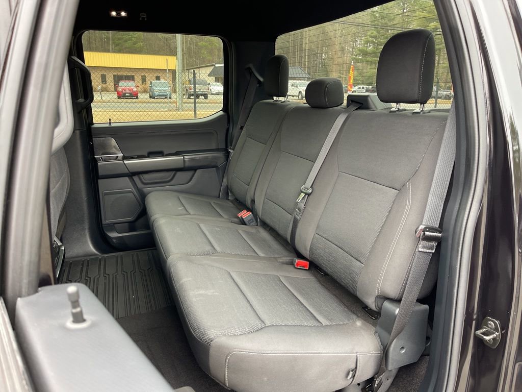 Certified 2022 Ford F150 XLT w/ Equipment Group 302A High image 21