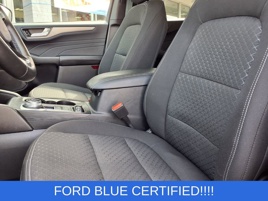 Certified 2023 Ford Escape Active w/ Tech Pack #2 AWD/4WD image 3