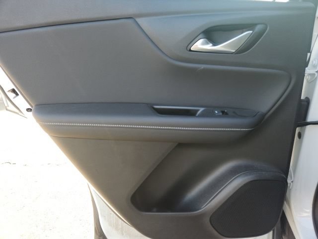 Used 2024 Chevrolet Blazer LT w/ Convenience Package FWD image 23