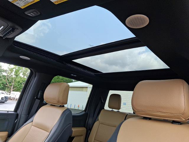 Certified 2024 Ford F350 Lariat w/ Lariat Ultimate Package AWD/4WD image 14