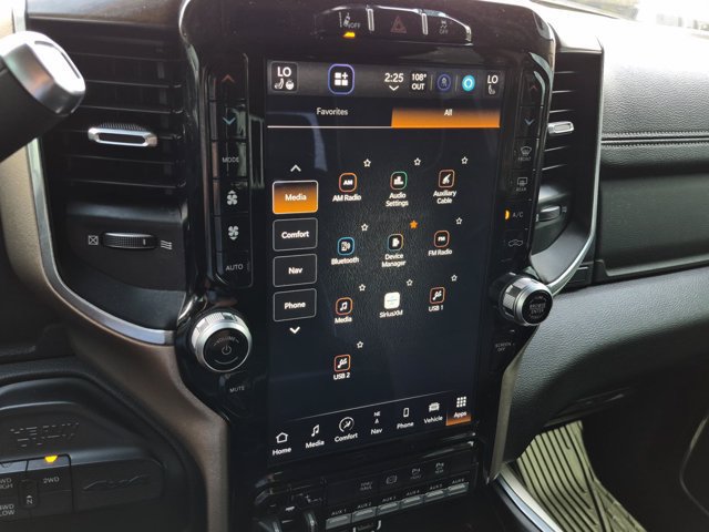 Used 2022 RAM 2500 Laramie AWD/4WD image 30