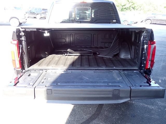 Certified 2025 Ford F150 Platinum AWD/4WD image 7