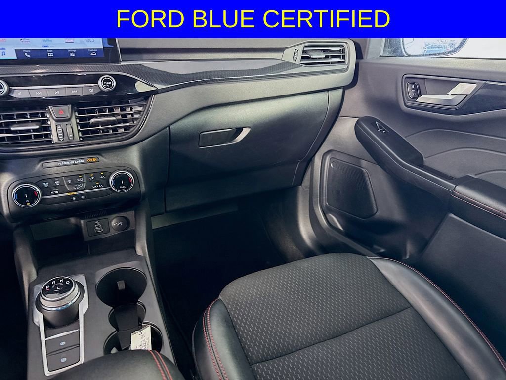 Certified 2025 Ford Escape ST-Line image 21
