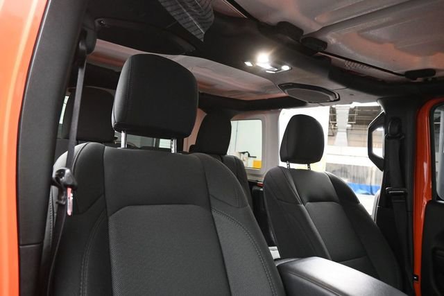 Used 2023 Jeep Wrangler Unlimited Sport AWD/4WD image 28
