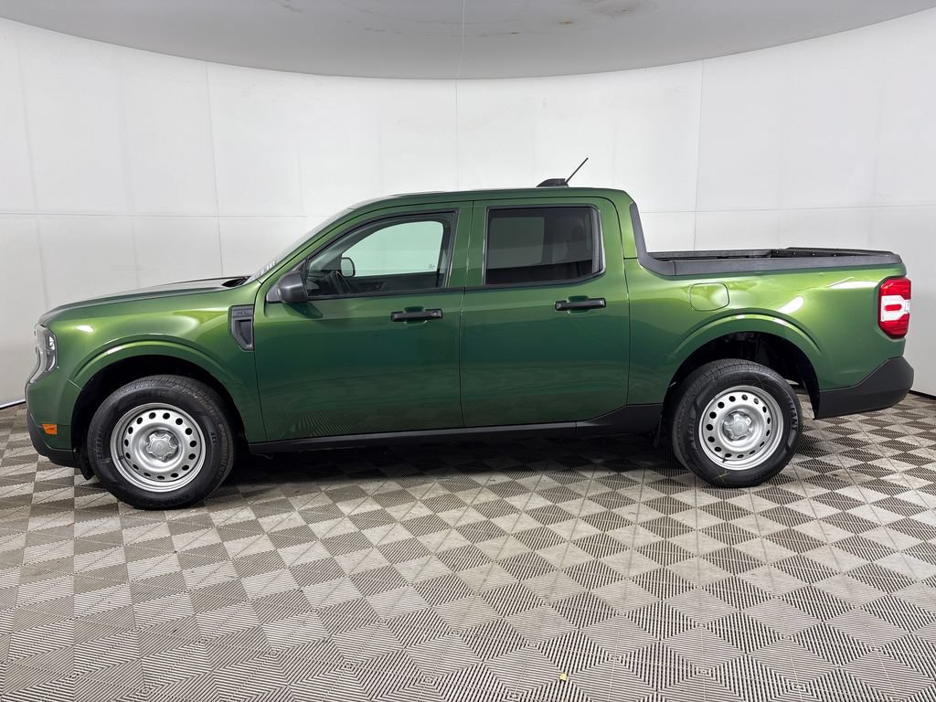 Certified 2025 Ford Maverick XL FWD image 10