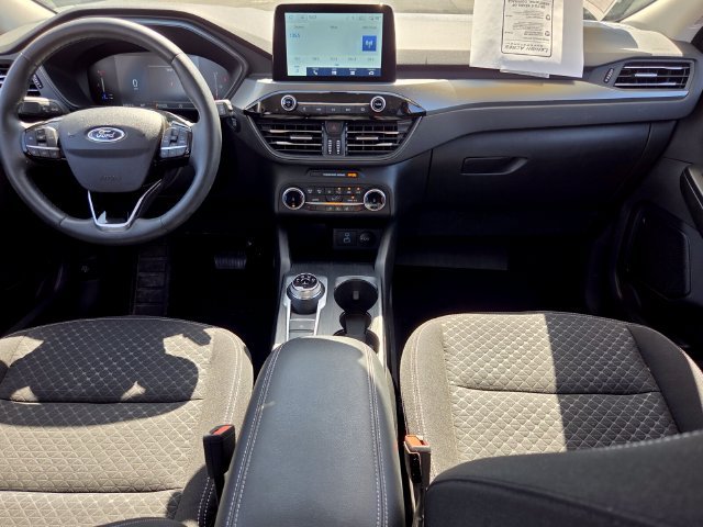 Certified 2023 Ford Escape Active AWD/4WD image 12
