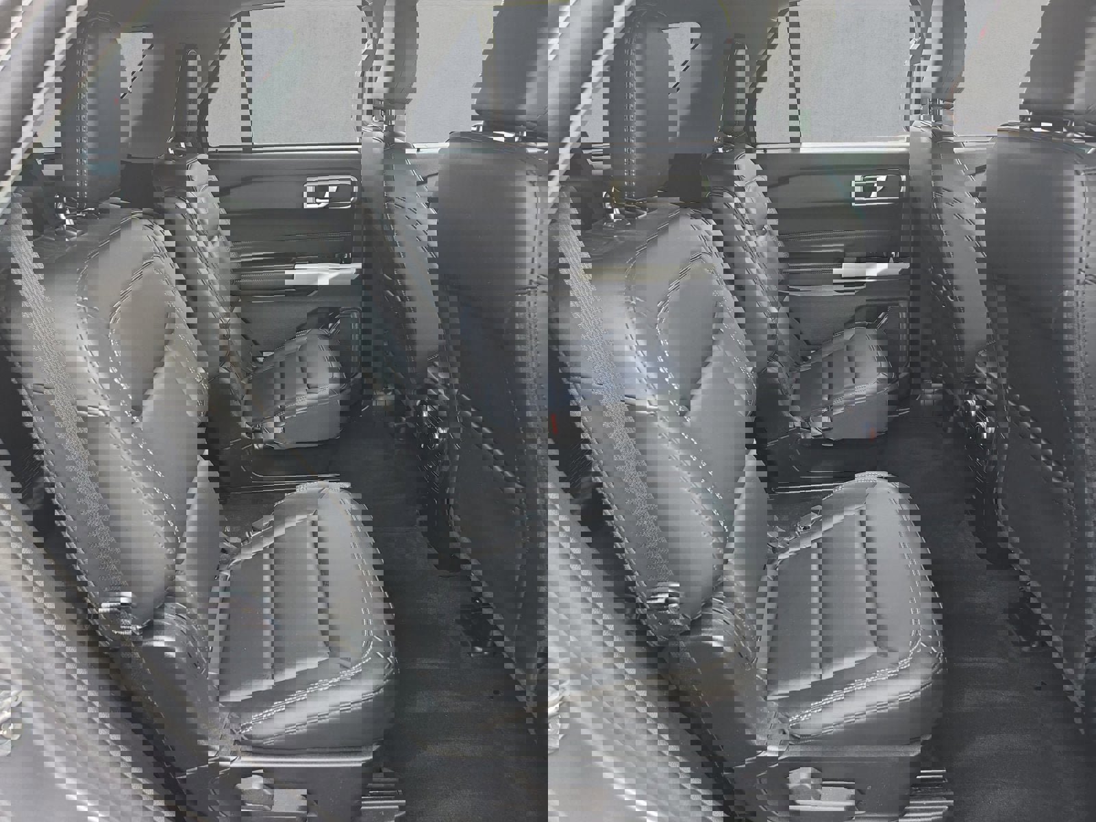 Certified 2022 Ford Explorer XLT w/ Equipment Group 202A image 24