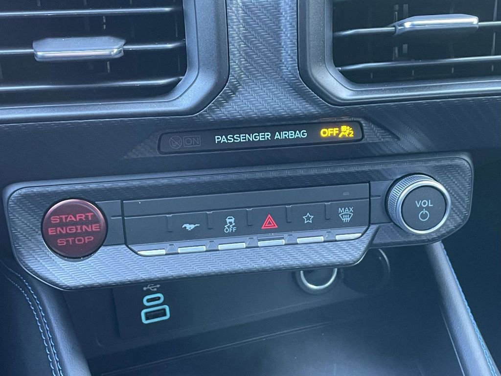 Certified 2025 Ford Mustang Dark Horse image 25