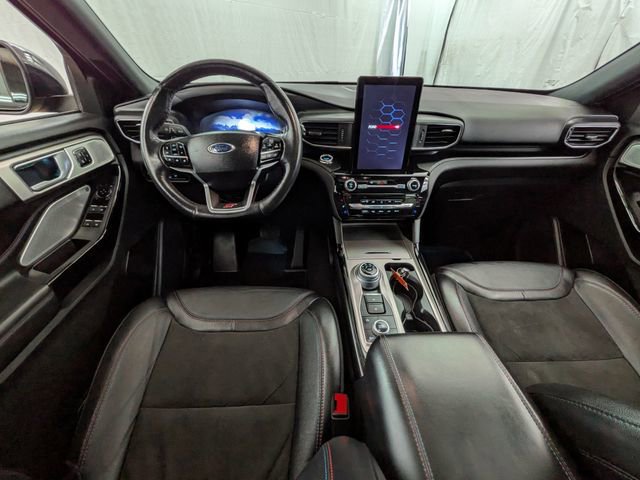 Certified 2024 Ford Explorer ST w/ Equipment Group 401A image 11