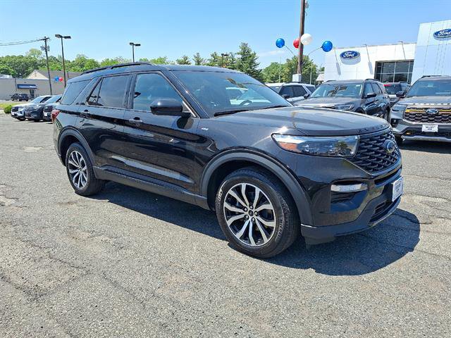 Certified 2023 Ford Explorer ST-Line w/ Class IV Trailer Tow Package AWD/4WD image 12