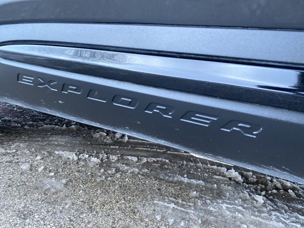 Certified 2025 Ford Explorer ST-Line image 50