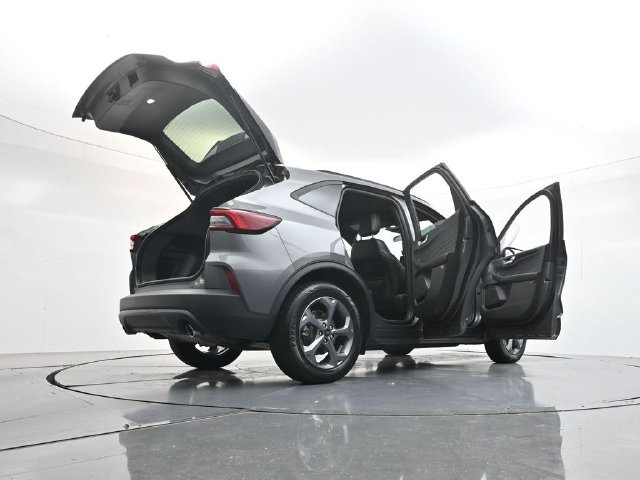 Certified 2025 Ford Escape ST-Line FWD image 60