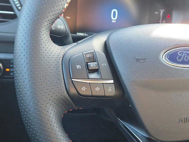 Certified 2025 Ford Escape ST-Line Select image 29