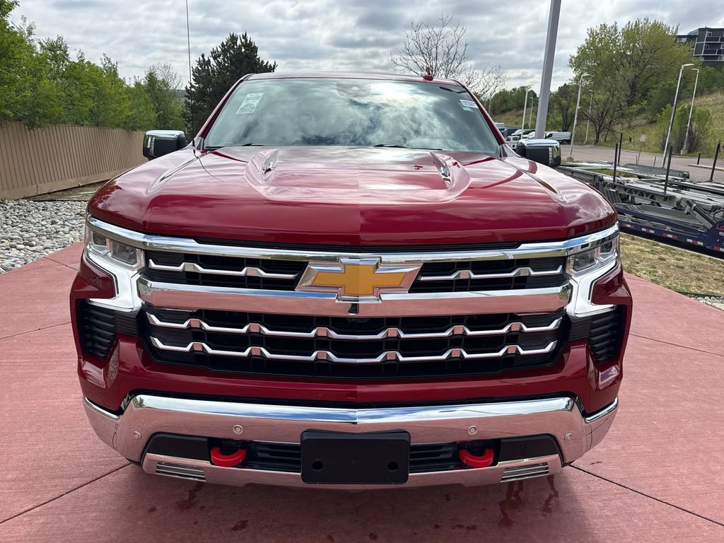 Used 2026 Chevrolet Silverado 1500 LTZ w/ LTZ Convenience Package II AWD/4WD image 5