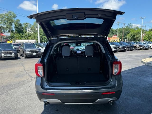 Certified 2023 Ford Explorer Limited w/ Equipment Group 301A AWD/4WD image 7