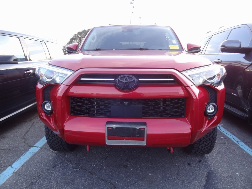 Used 2023 Toyota 4Runner SR5 Premium w/ Moonroof Package image 5