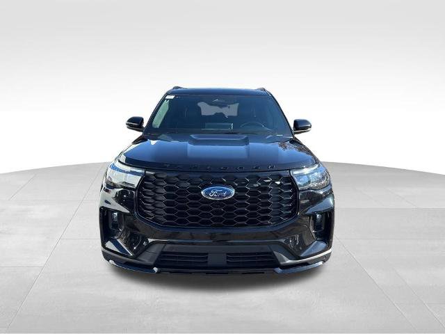Certified 2025 Ford Explorer ST-Line w/ ST-Line Street Pack image 10