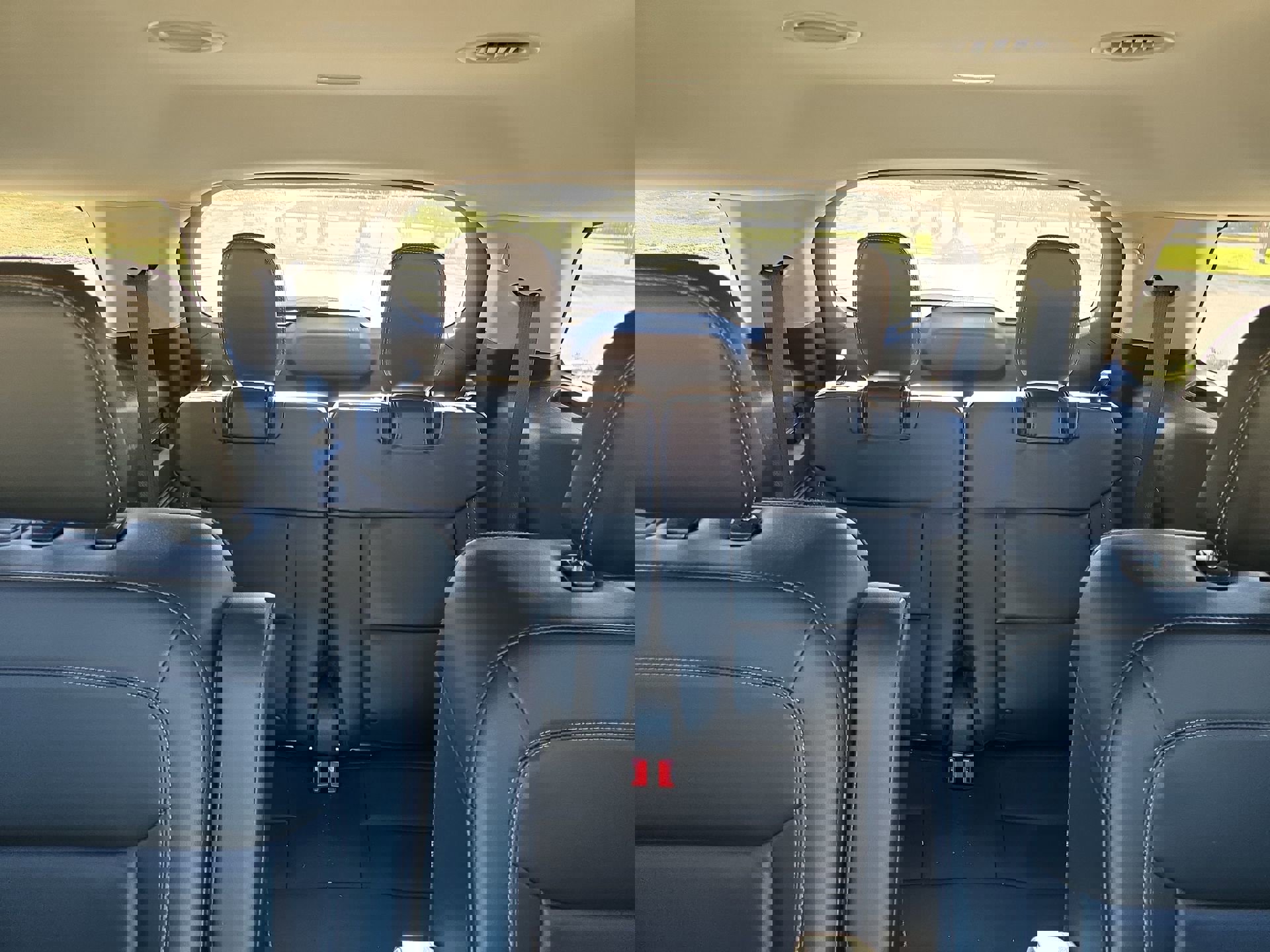 Certified 2023 Ford Explorer XLT w/ Equipment Group 202A image 22