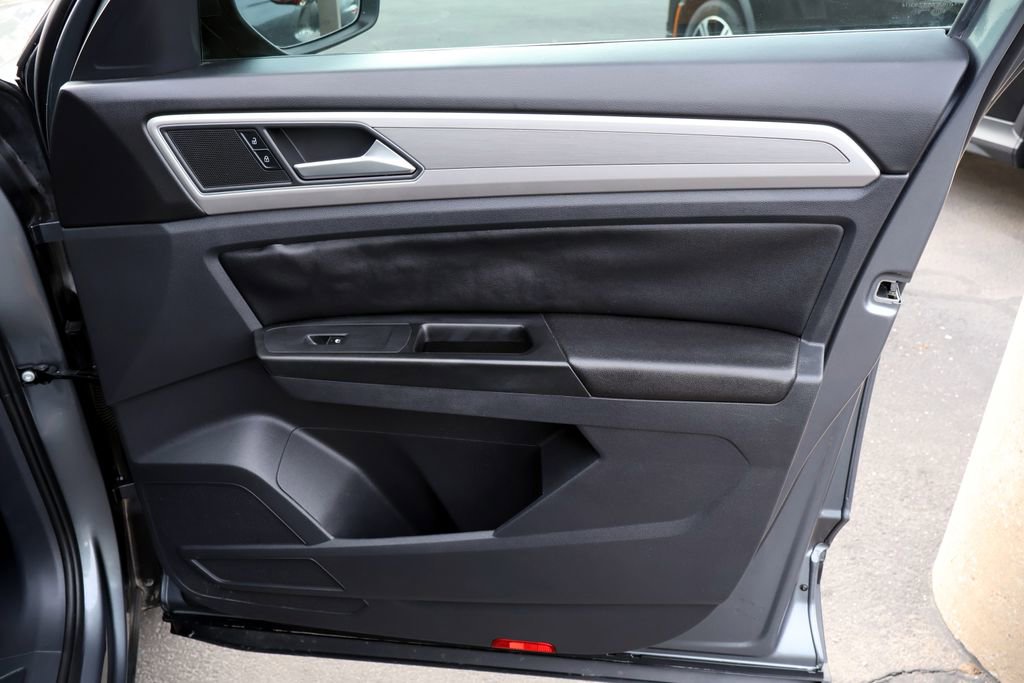 Used 2018 Volkswagen Atlas SE image 19