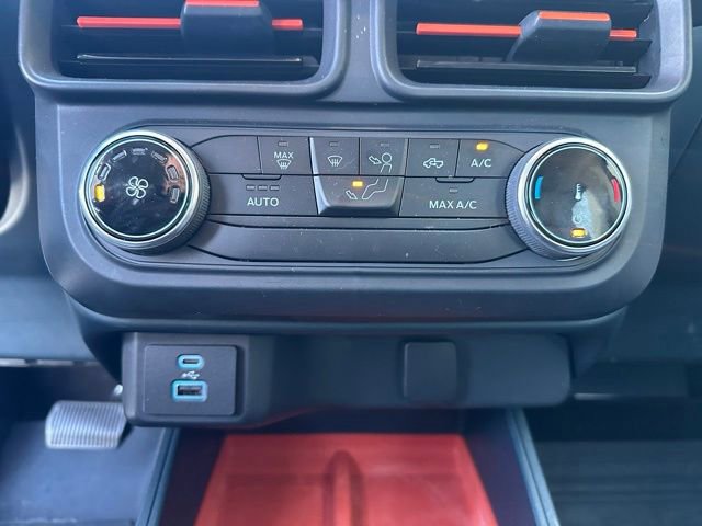 Certified 2022 Ford Maverick XLT image 17