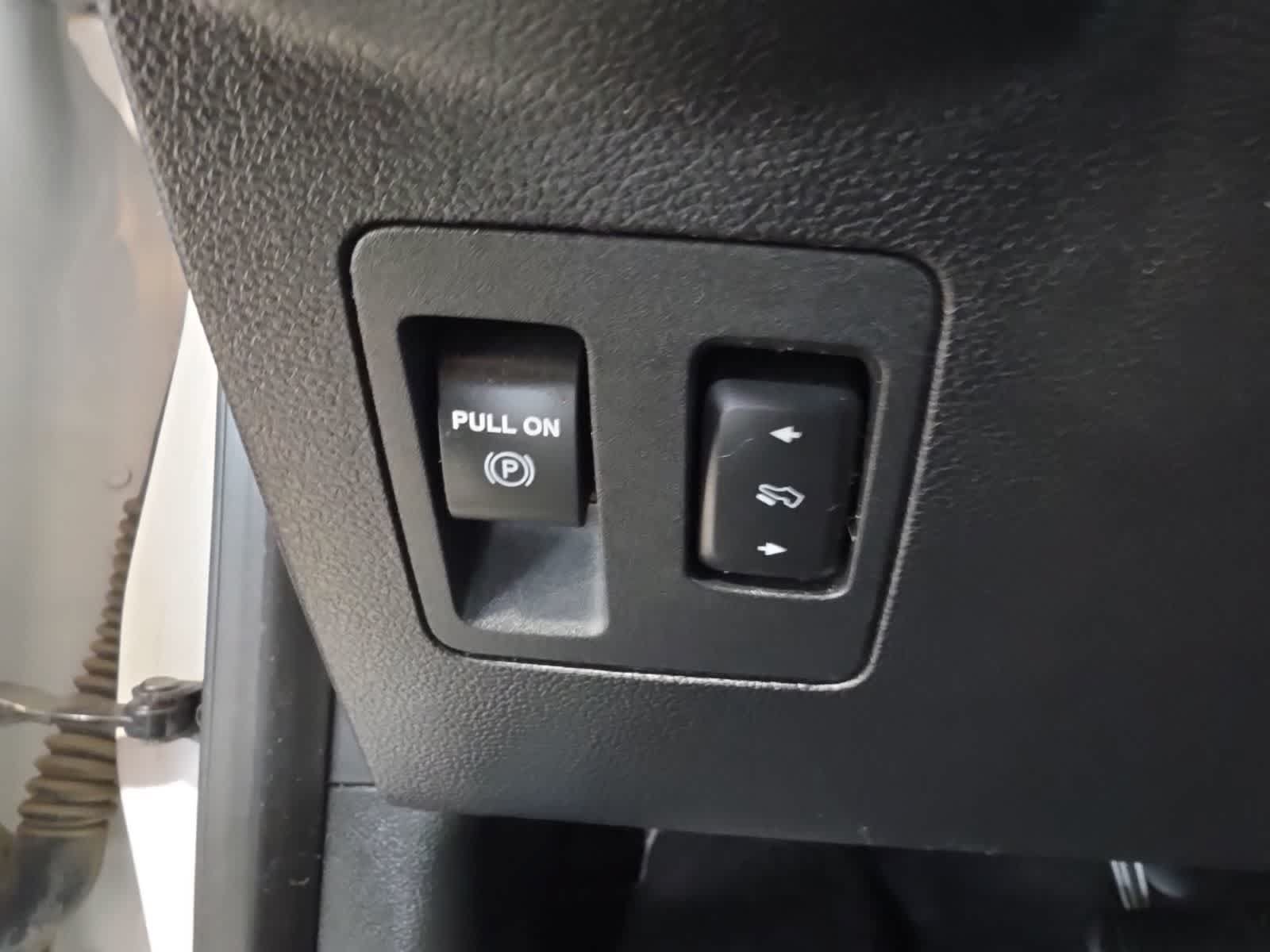 Certified 2018 Ford F150 Lariat w/ Equipment Group 501A Mid AWD/4WD image 19
