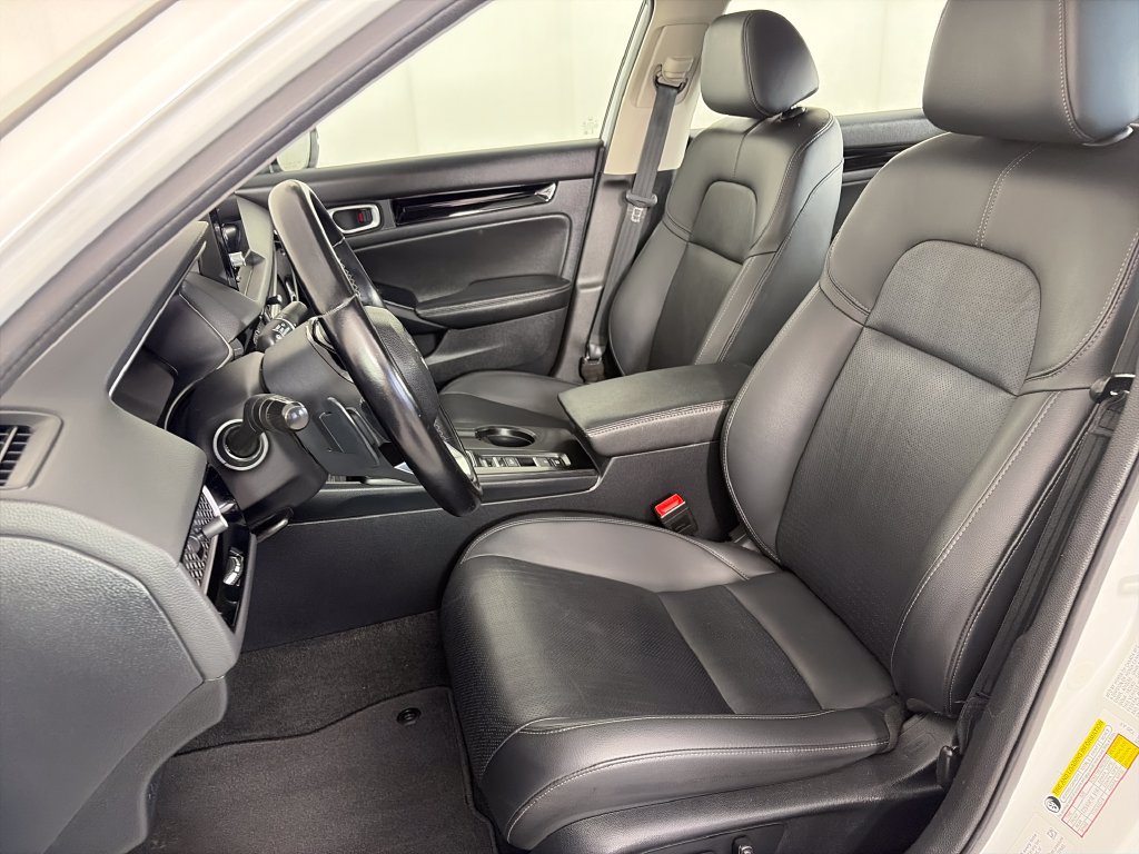 Used 2024 Honda Civic Touring image 11