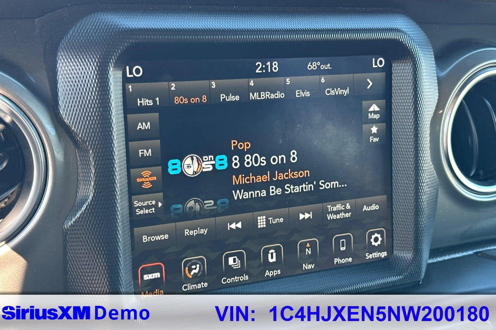 Used 2022 Jeep Wrangler Unlimited Sahara image 30