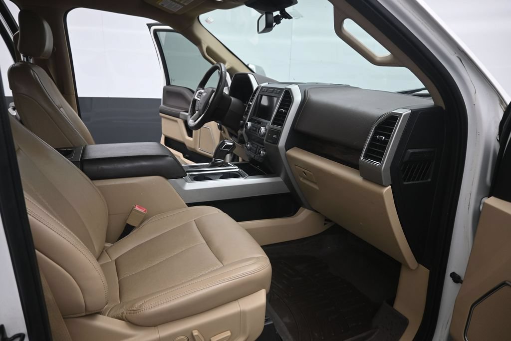 Certified 2020 Ford F150 Lariat w/ Equipment Group 502A Luxury AWD/4WD image 24
