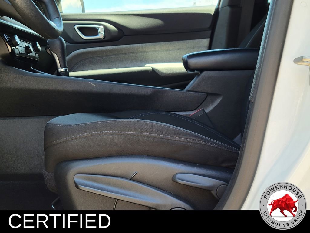 Used 2023 Jeep Compass Sport AWD/4WD image 24