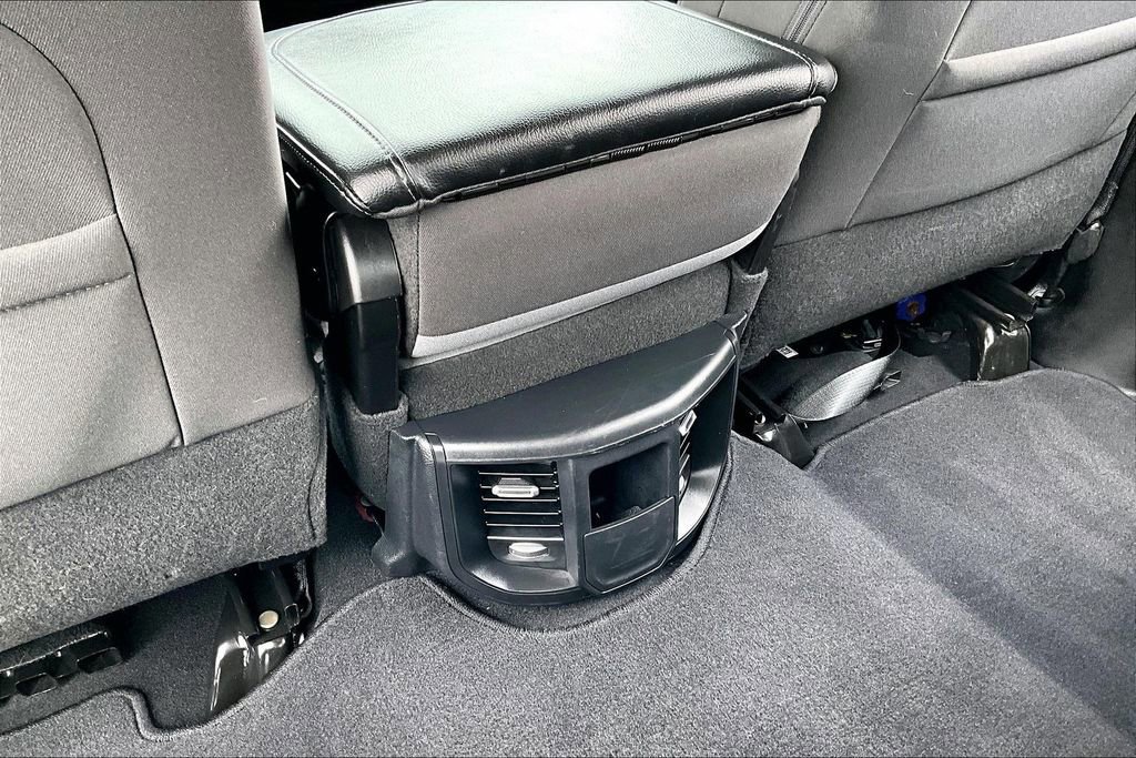 Used 2024 RAM 2500 Big Horn w/ Bed Utility Group image 34