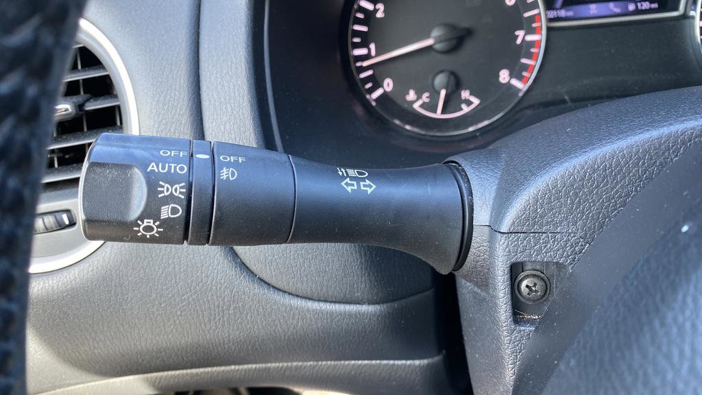 Used 2020 Nissan Pathfinder SV AWD/4WD image 33