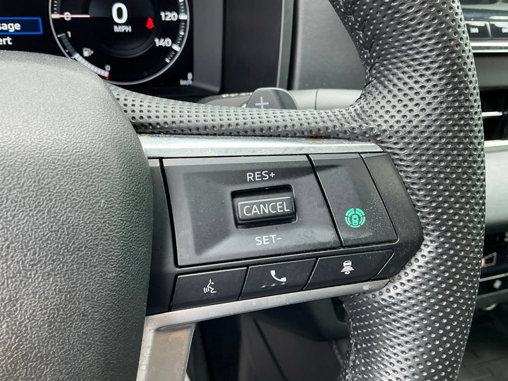 Used 2023 Mitsubishi Outlander SEL FWD image 41