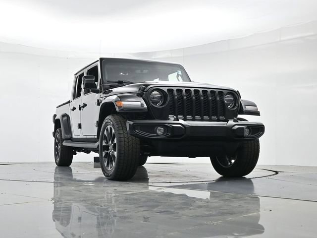 Used 2021 Jeep Gladiator Overland image 31