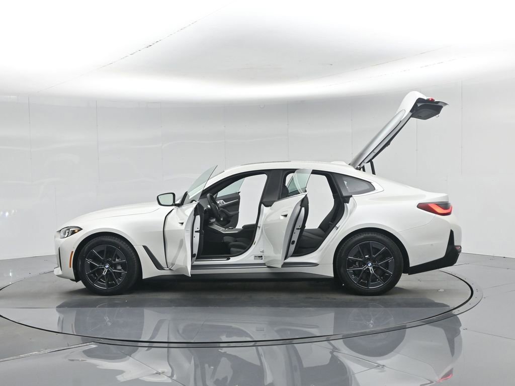 Used 2025 BMW i4 eDrive40 image 61