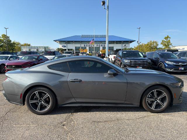 Certified 2025 Ford Mustang Coupe RWD image 4