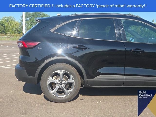 Certified 2025 Ford Escape ST-Line Select AWD/4WD image 10