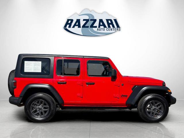 Used 2024 Jeep Wrangler Unlimited Sport AWD/4WD image 2