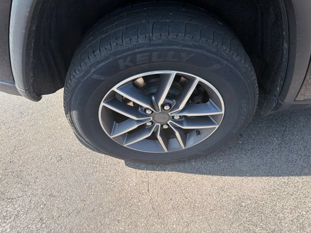 Used 2019 Jeep Grand Cherokee Limited AWD/4WD image 9