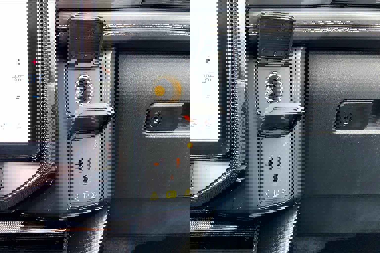 Certified 2023 Ford F150 Lightning Platinum image 33