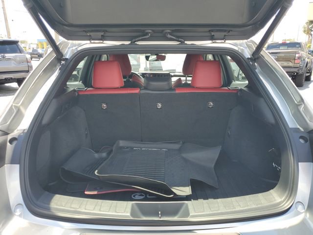 Used 2019 Lexus UX 200 F Sport w/ F Sport Premium Package image 7